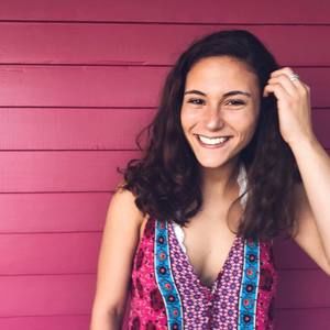 Meet your Posher, Natalie